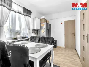 Prodej rodinného domu, Staré Jesenčany, 110 m2