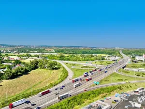 Prodej komerčního pozemku, Brno, Hněvkovského, 10000 m2