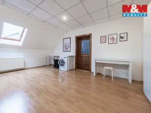 Prodej výrobních prostor, Droužkovice, Rudé armády, 486 m2