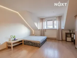 Prodej bytu 2+1, České Budějovice, Skuherského, 80 m2