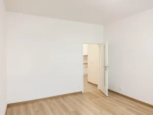 Pronájem bytu 2+1, Praha - Bubeneč, U zeměpisného ústavu, 44 m2