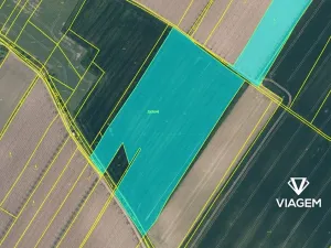 Prodej podílu pole, Chotiněves, 17666 m2