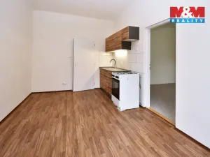 Pronájem bytu 1+1, Praha - Michle, Nuselská, 37 m2