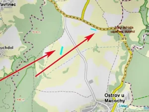 Prodej podílu pole, Ostrov u Macochy, 2406 m2