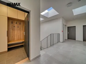 Pronájem bytu 2+kk, Kolín, Pražská, 54 m2