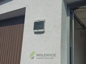 Pronájem garáže, Milovice, Slepá, 21 m2