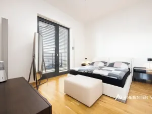 Prodej bytu 2+kk, Praha - Vysočany, Oktábcových, 72 m2