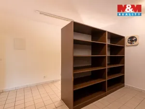 Prodej obchodního prostoru, Postoloprty, Marxovo náměstí, 440 m2