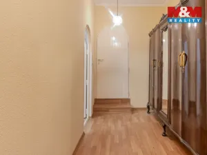 Prodej rodinného domu, Uherské Hradiště, U Stadionu, 300 m2