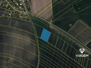 Prodej podílu pole, Sobětuchy, 1046 m2