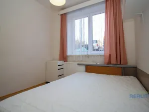 Pronájem bytu 2+kk, Praha - Břevnov, Dusíkova, 34 m2