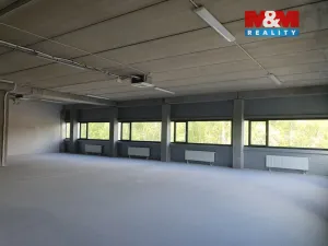 Pronájem kanceláře, Hradec Králové - Slezské Předměstí, Kovová, 365 m2