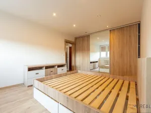 Pronájem bytu 1+1, Ostrava, Varenská, 36 m2