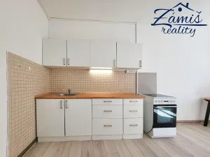 Pronájem bytu 2+1, Nové Strašecí, U Školy, 77 m2