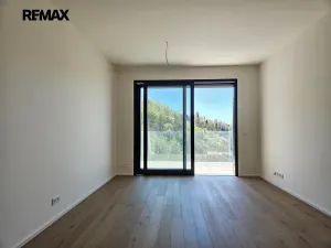 Pronájem bytu 2+kk, Praha - Modřany, Československého exilu, 50 m2