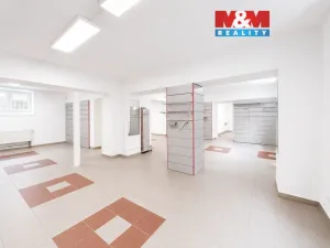 Pronájem kanceláře, Kladno, Pavlisova, 140 m2