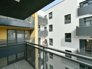 Prodej bytu 2+kk, Praha - Vysočany, V Předním Hloubětíně, 57 m2