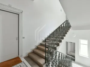 Prodej bytu 3+kk, Praha - Smíchov, Kmochova, 69 m2