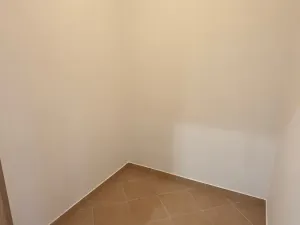 Pronájem bytu 2+kk, Praha - Záběhlice, Mattioliho, 61 m2