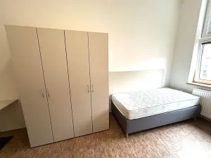 Pronájem bytu 1+kk, Praha - Smíchov, Křížová, 23 m2