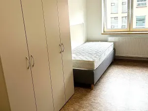 Pronájem bytu 1+kk, Praha - Smíchov, Křížová, 23 m2
