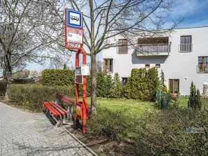 Pronájem bytu 2+kk, Zbuzany, Lomená, 45 m2