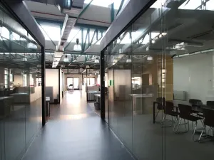 Pronájem kanceláře, Praha - Libeň, Lihovarská, 706 m2