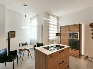 Prodej atypického bytu, Praha, Valentinská, 108 m2