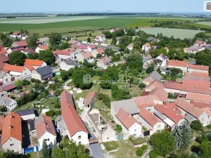 Prodej pozemku pro bydlení, Peruc, Na Karlově, 684 m2