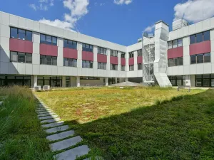 Pronájem kanceláře, Praha - Chodov, Hráského, 300 m2