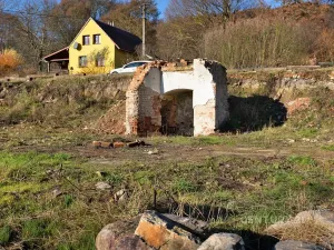 Prodej pozemku, Stráž nad Ohří, 1136 m2