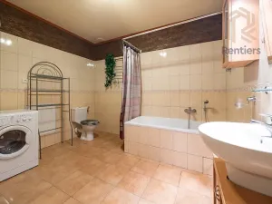 Pronájem bytu 2+kk, Praha - Prosek, Vysočanská, 67 m2