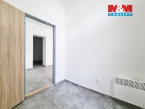 Pronájem bytu 1+1, Sokolov, Nádražní, 38 m2