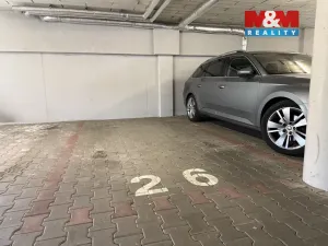 Prodej garážového stání, Zlín - Příluky, Dřevnická, 10 m2