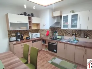 Prodej rodinného domu, Kutná Hora, U Lesa, 210 m2