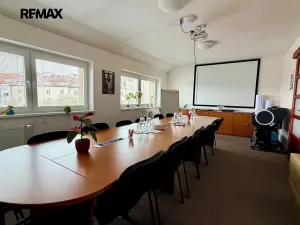 Pronájem kanceláře, Praha - Strašnice, Průběžná, 128 m2