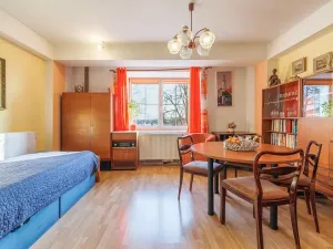 Pronájem bytu 2+1, Hluboká nad Vltavou, Masarykova, 50 m2