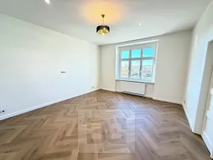 Pronájem bytu 3+kk, Praha - Libeň, Sokolovská, 95 m2