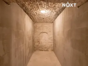 Prodej - jiné, Praha - Žižkov, Husitská, 6 m2