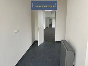 Pronájem skladu, Brno, 467 m2