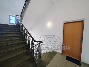 Pronájem bytu 2+1, České Budějovice, Pražská tř., 72 m2