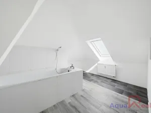 Prodej bytu 3+1, Karlovy Vary, 5. května, 134 m2