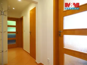 Pronájem bytu 2+1, Kladno - Kročehlavy, Francouzská, 47 m2