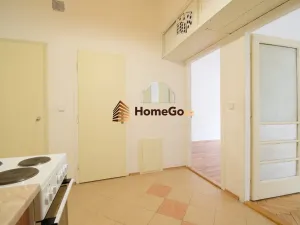 Pronájem bytu 2+1, Praha - Nusle, U gymnázia, 62 m2