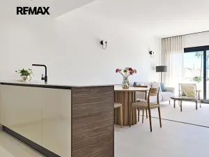 Prodej bytu 3+kk, Torrevieja, Španělsko, Calle Celindo, 97 m2