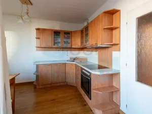 Prodej bytu 1+kk, Praha - Troja, Hnězdenská, 41 m2