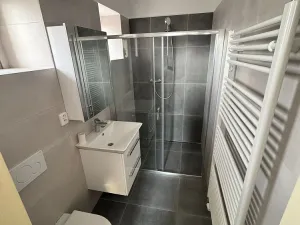 Pronájem bytu 2+1, Liberec - Liberec II-Nové Město, Šafaříkova, 50 m2