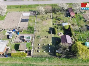 Prodej zahrady, Hradec Králové, U Mostku, 300 m2