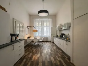 Pronájem kanceláře, Praha - Nové Město, Bolzanova, 20 m2