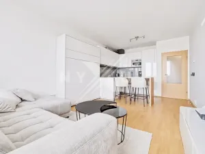 Prodej bytu 2+kk, Praha - Háje, Steinerova, 60 m2